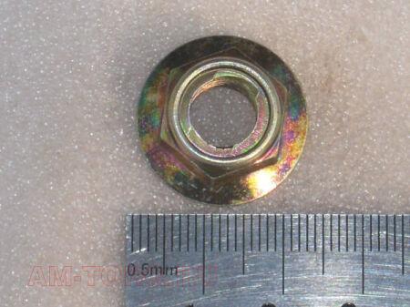 ����� ���������� ��������� (��) Q33010T13F3 